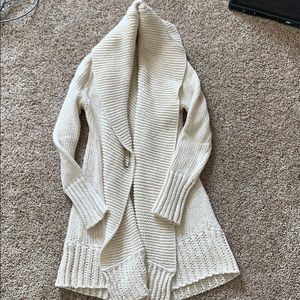 Angel of the North Cream Long Sleeve Sweater